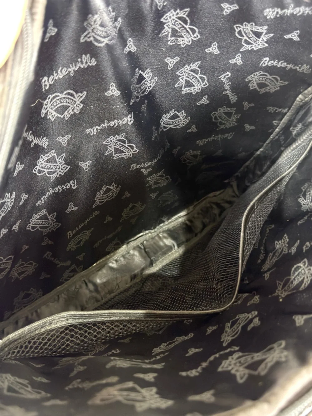 Betseyville Betsey Johnson Black Star Quilted Tote Bag Studded Y2K Glam